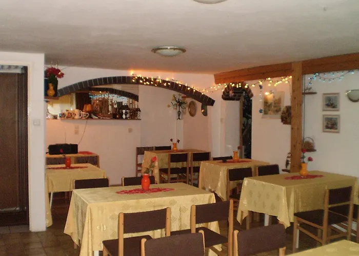 Δωμάτια σε οικογενειακή κατοικία Agata