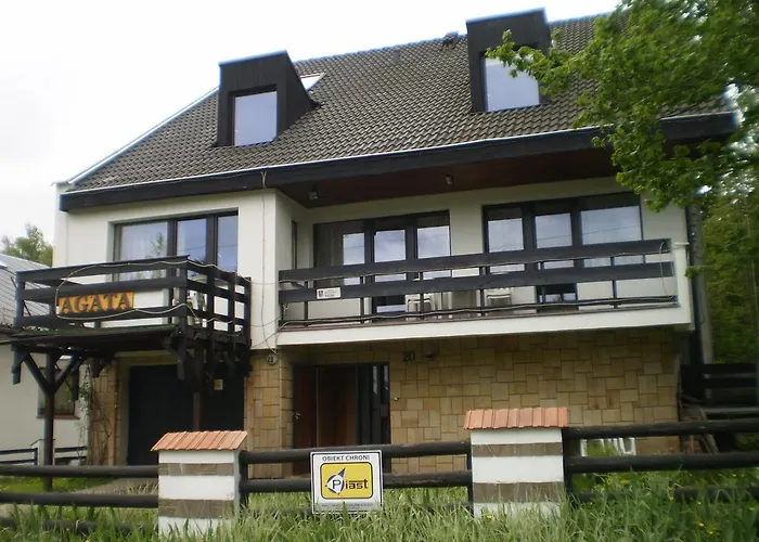 Δωμάτια σε οικογενειακή κατοικία Agata